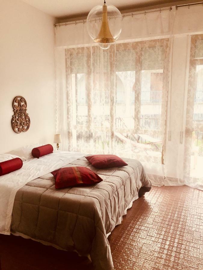 Apartamento Azzurra Saló Exterior foto